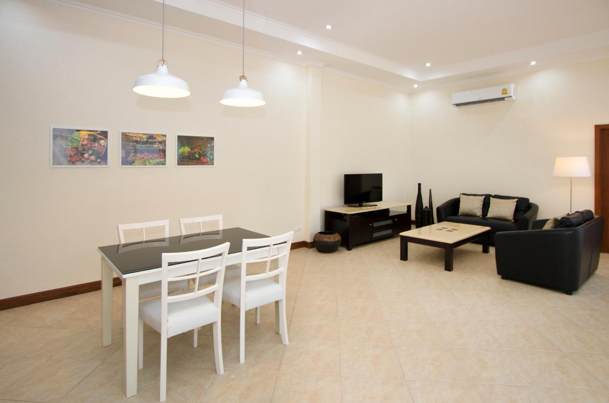 Tortuga Villas Pattaya Phòng bức ảnh