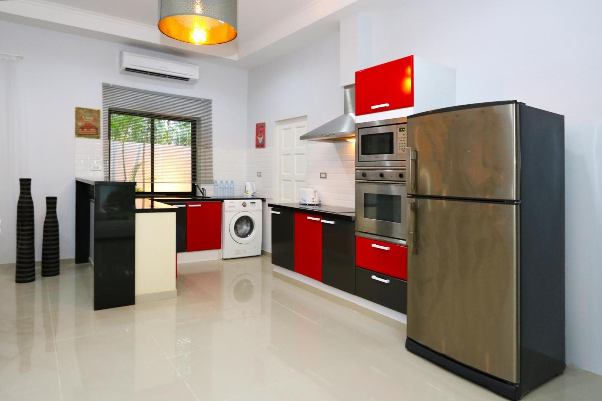 Tortuga Villas Pattaya Phòng bức ảnh