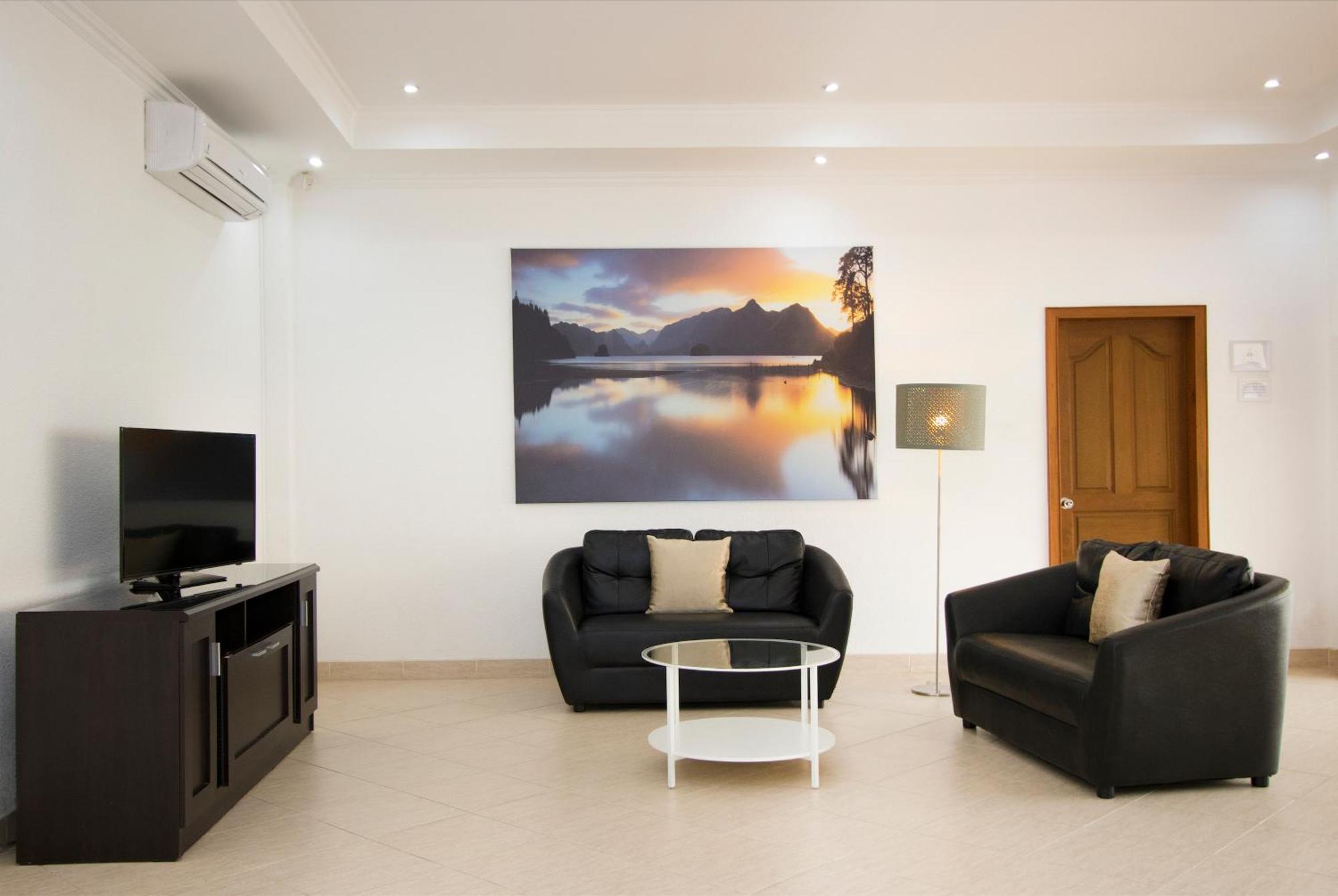 Tortuga Villas Pattaya Phòng bức ảnh